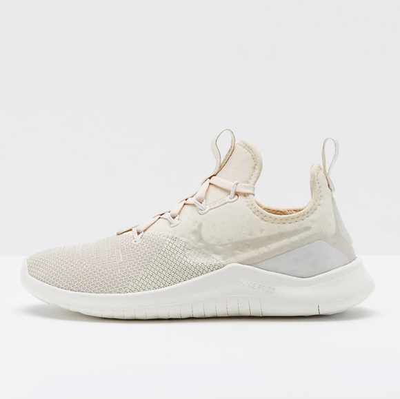 NEW Nike Free Tr - Picture 3 of 5